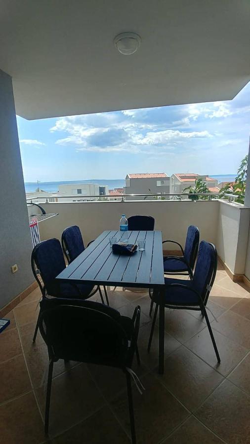 Apartamento Islando 3 Novalja Exterior foto